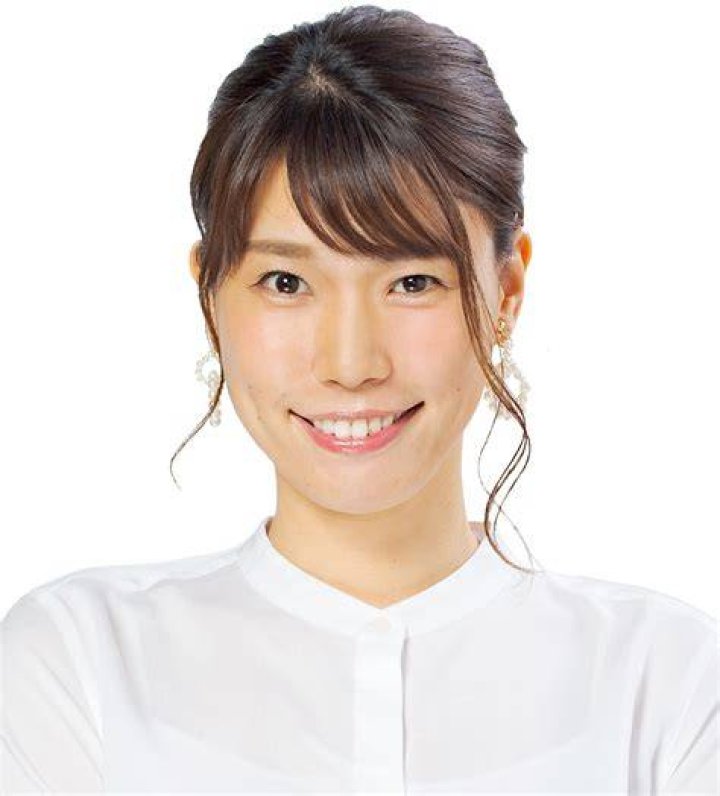 紺野ぶるまの“おっぱい”を徹底考察：グラビアからSNSまで、その魅力と話題の背景